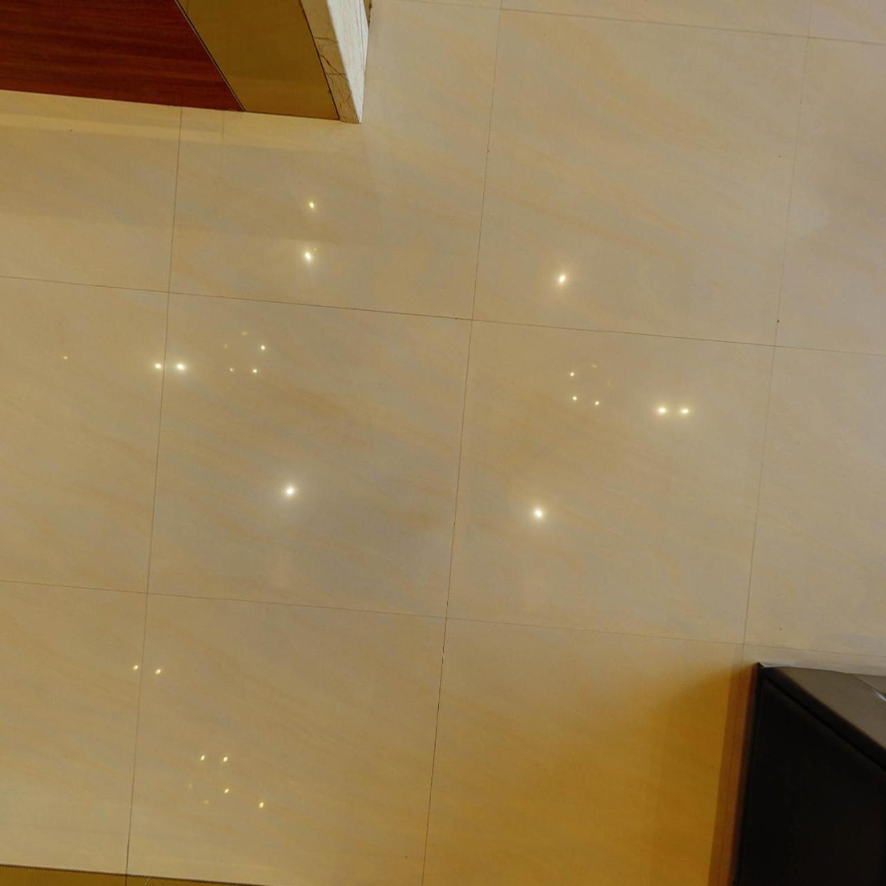 Hotel Shreeji Vatika Surat Zewnętrze zdjęcie